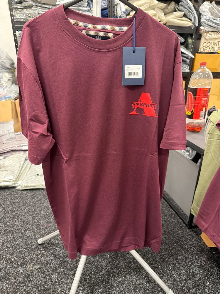 Red AQUASCUTUM tee brand new Taq32 