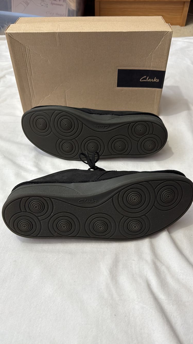 Clarks Black Lace-Up Shoes imagen 3