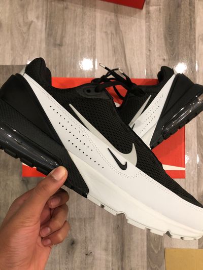 Nike Air Max Pulse