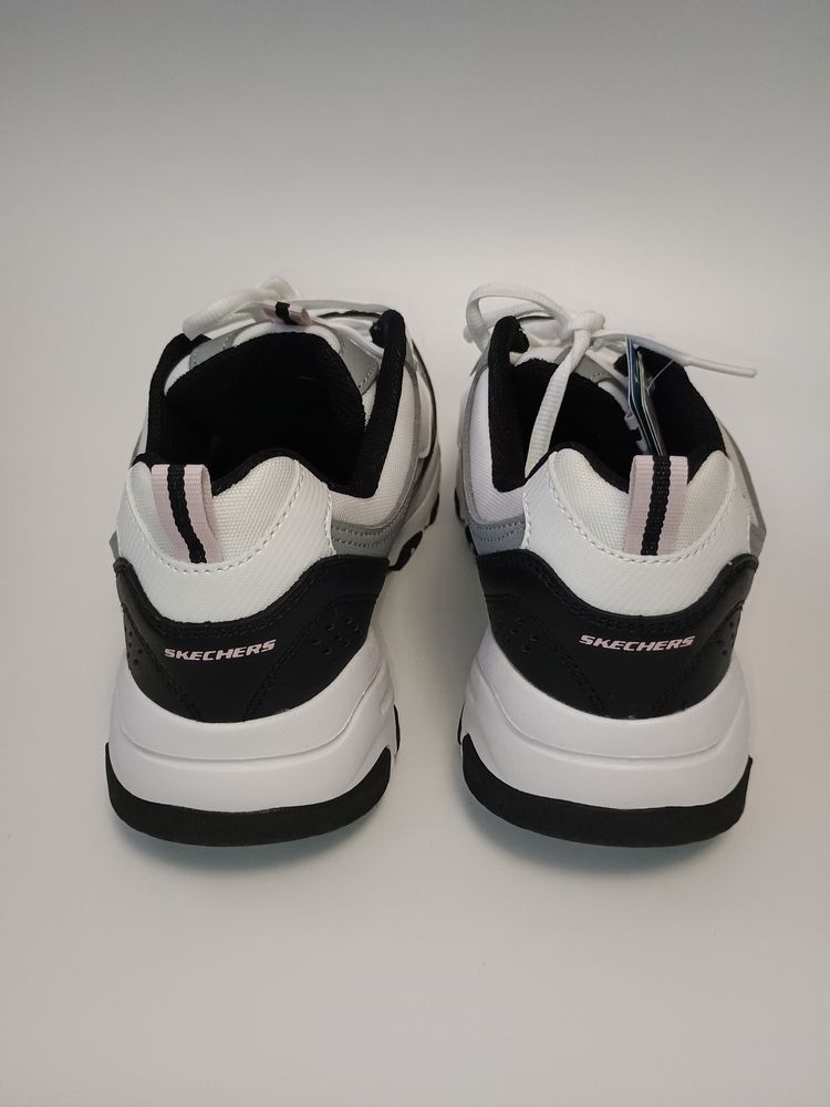 Skechers  D Lite Cousin  image 5