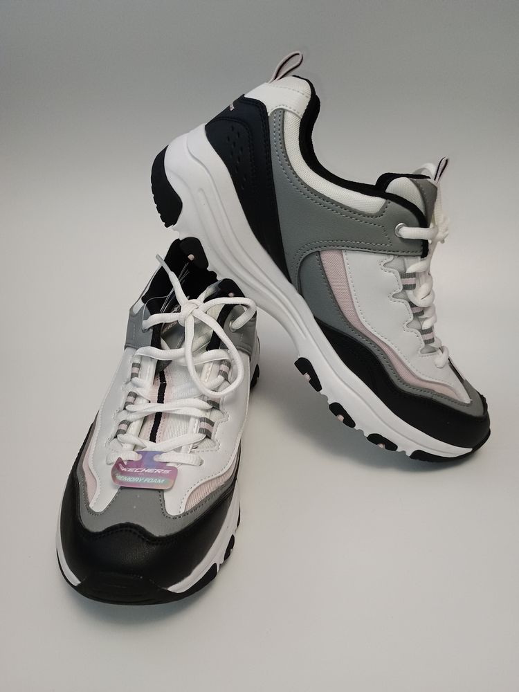 Skechers  D Lite Cousin  image 2