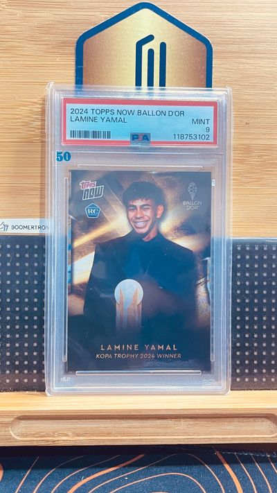 PSA 9 - Lamine Yamal - Barcelona - rookie card - 2024 Topps Now Ballon D'Or Kopa Trophy Winner