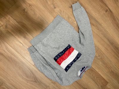 Tommy Hilfiger Grey Sweatshirt