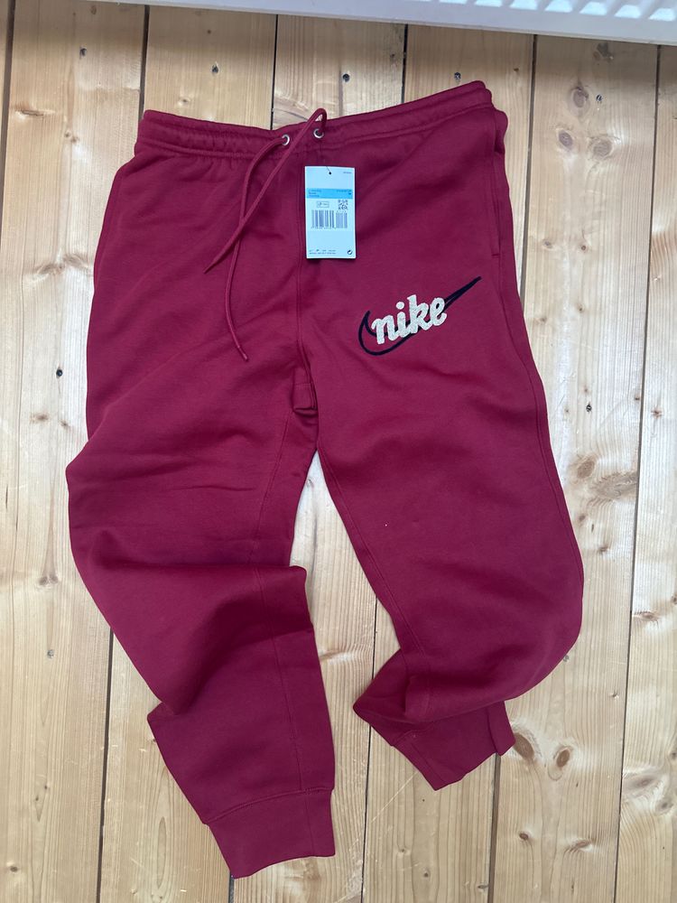 Nike Nike Red Sweatpants product image