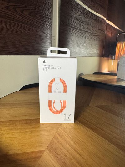 Iphone 17 Charge Cable
