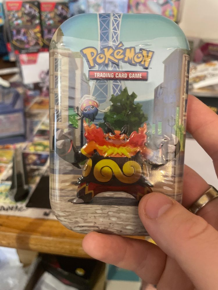 Pokémon Trading Card Game Tin