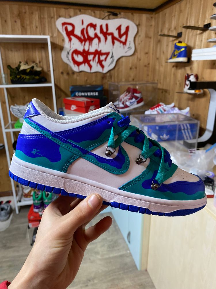 Nike Dunk low custom