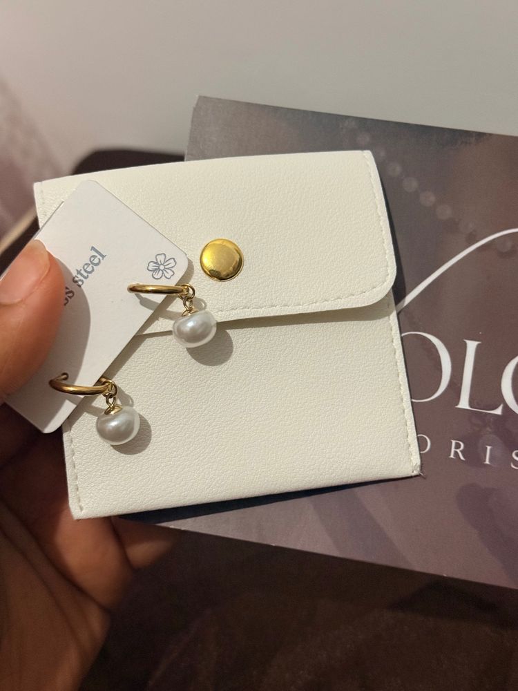 Other Gold Hoop Earrings With Pearl Charms product image