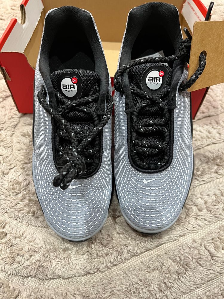 Nike Air Max DN Sneakers 5