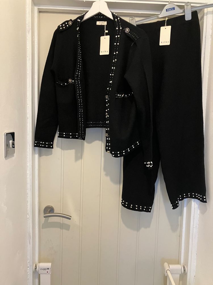 Kilky - Black Studded Jacket And cropped trousers Set