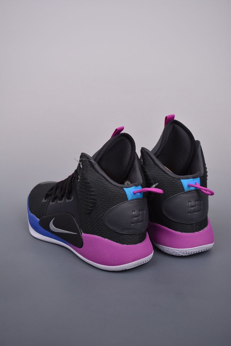 Athletic running shoes image 7