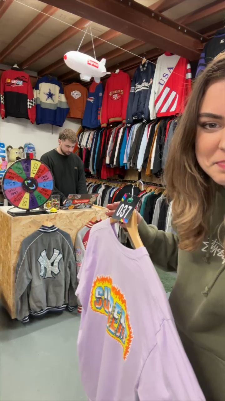 37 supreme m tee 