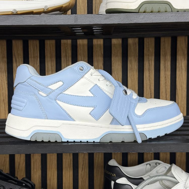 Immagine di Off-White Out Off Office UK 9  1