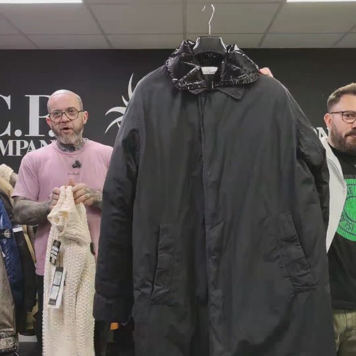 Stone Island 1798		Stone Island Naslan Watro Down TC prismatic collar	black	L product image