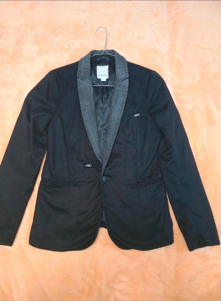 Black Blazer With Grey Lapel