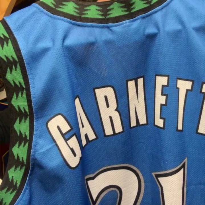 Champion KEVIN GARNETT TIMBERLOVES CHAMPION LARGE  product image