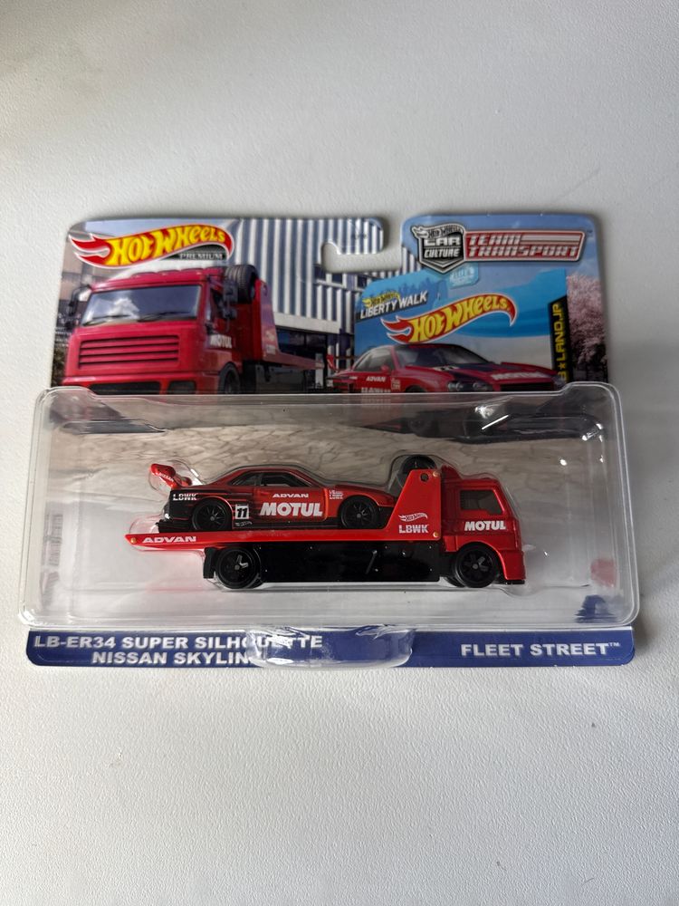 Hot Wheels Lb-Er34 Super Silhouette Nissan Skyline Fleet Street Toy Car Set