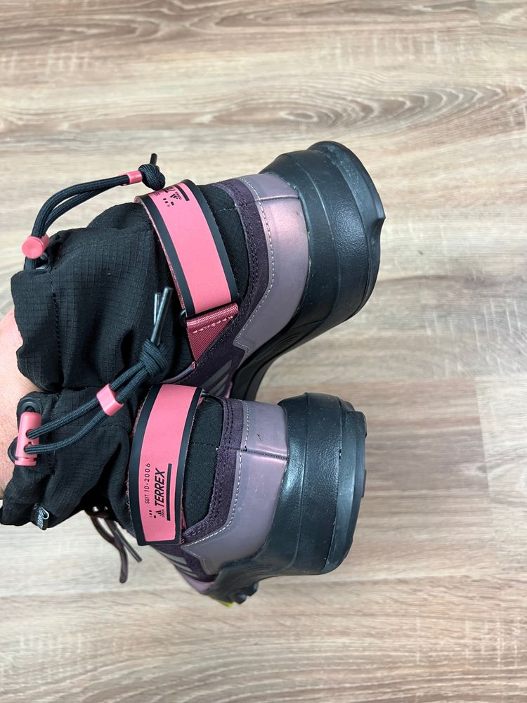 Purple Adidas Terrex Hikster Mid COLD.RDY UK9 image 6