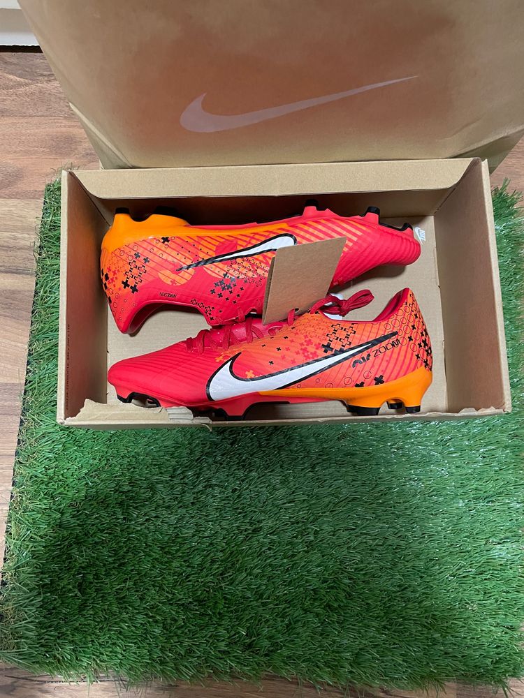 Nike Zoom Vapor 15 ACAD MDS FG/MG Football Boots 6