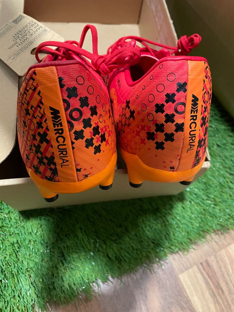Nike Zoom Vapor 15 ACAD MDS FG/MG Football Boots 5