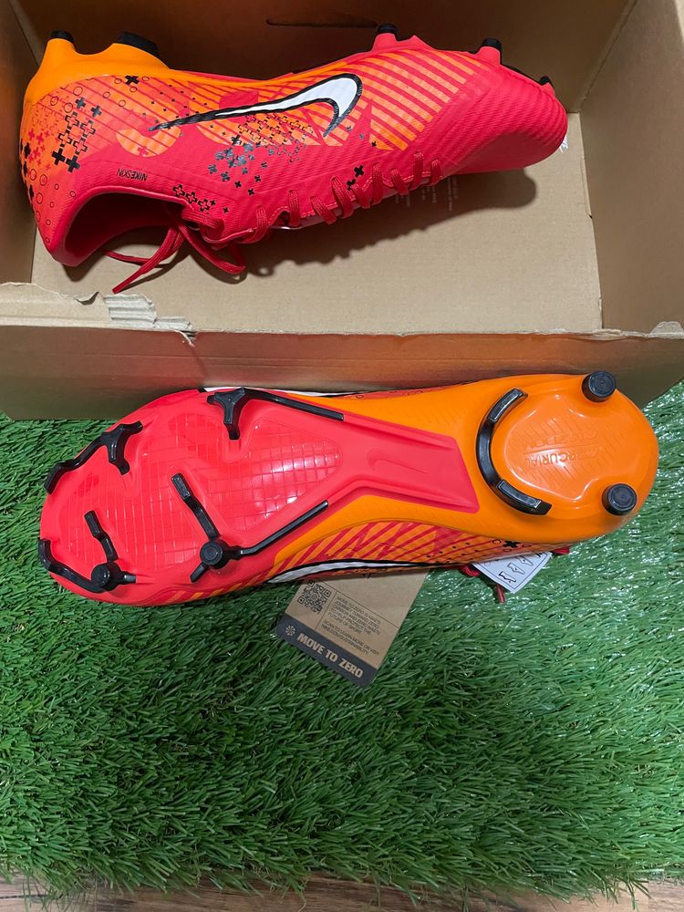 Nike Zoom Vapor 15 ACAD MDS FG/MG Football Boots 3