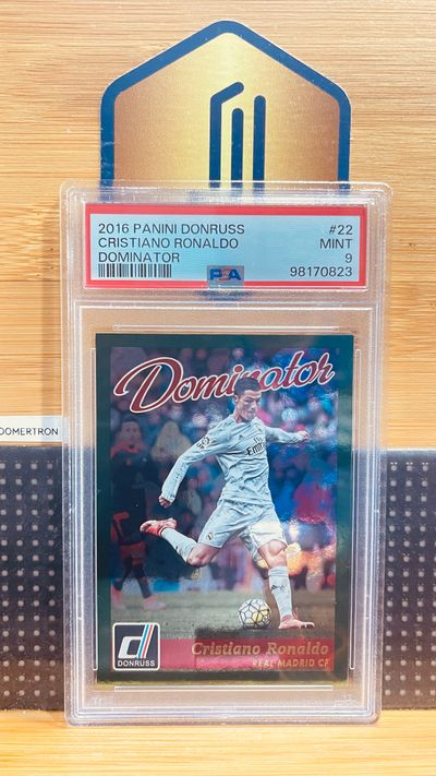 PSA 9 - Cristiano Ronaldo - Real Madrid - Dominator - 2016 Panini Donruss