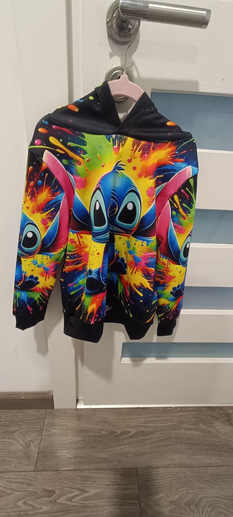 Character colorful hoodie with cartoon character print rozmiar 5/6 lat product image