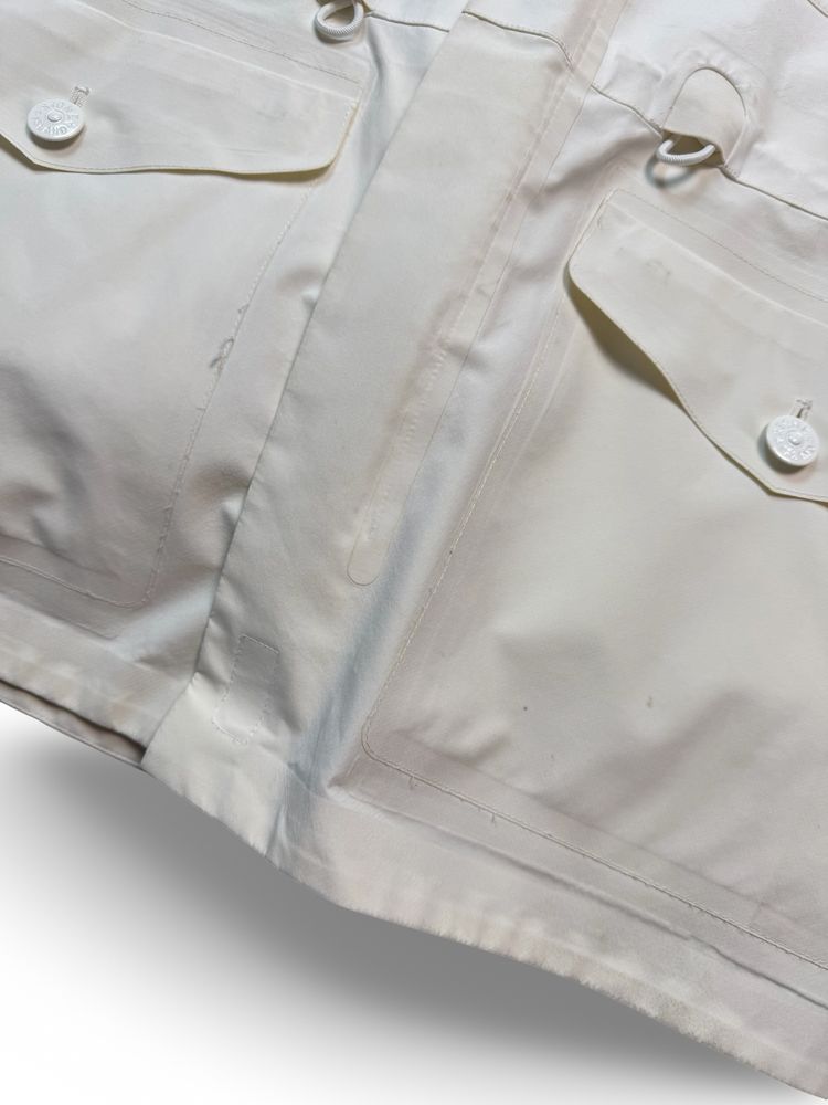 Stone Island Tank Shield Ghost Piece Featuring Multi Layer Fusion Technology image 2
