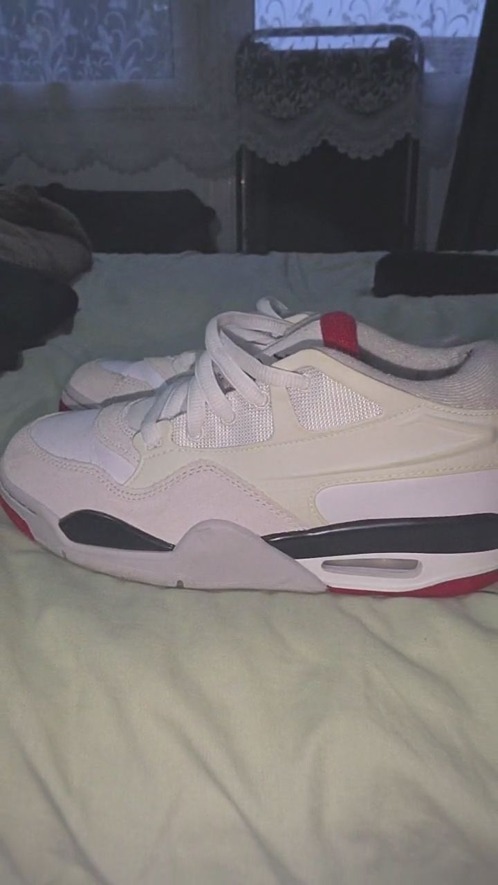 Jordan 4 RM obraz 1