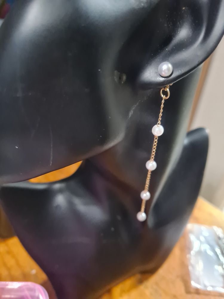 Gold Chain Earrings With Pearls 2