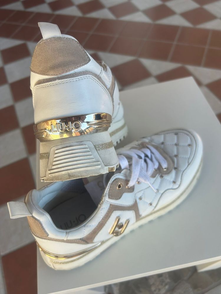 Immagine di Liu Jo white quilted sneakers 2