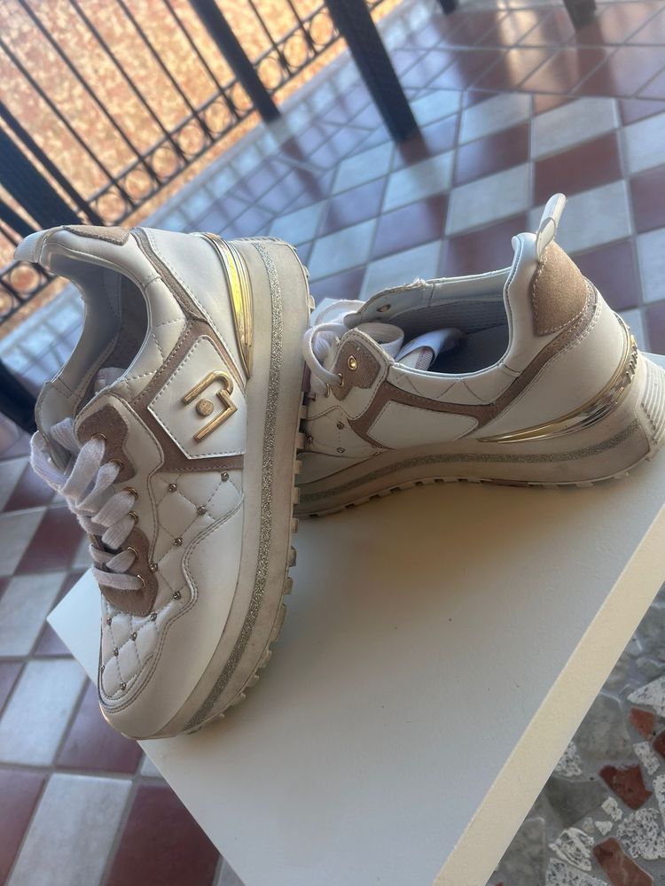 Immagine di Liu Jo white quilted sneakers 3