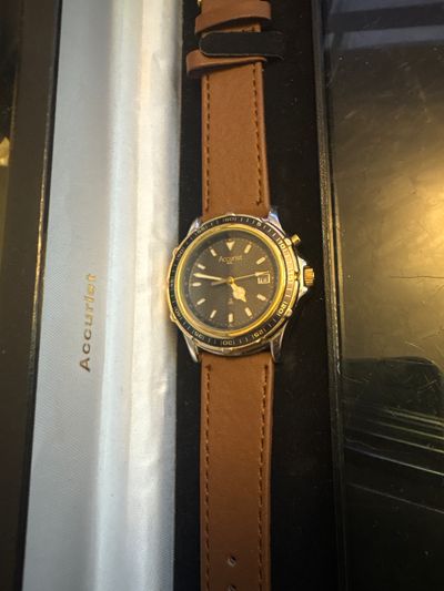 Accurist Wristwatch