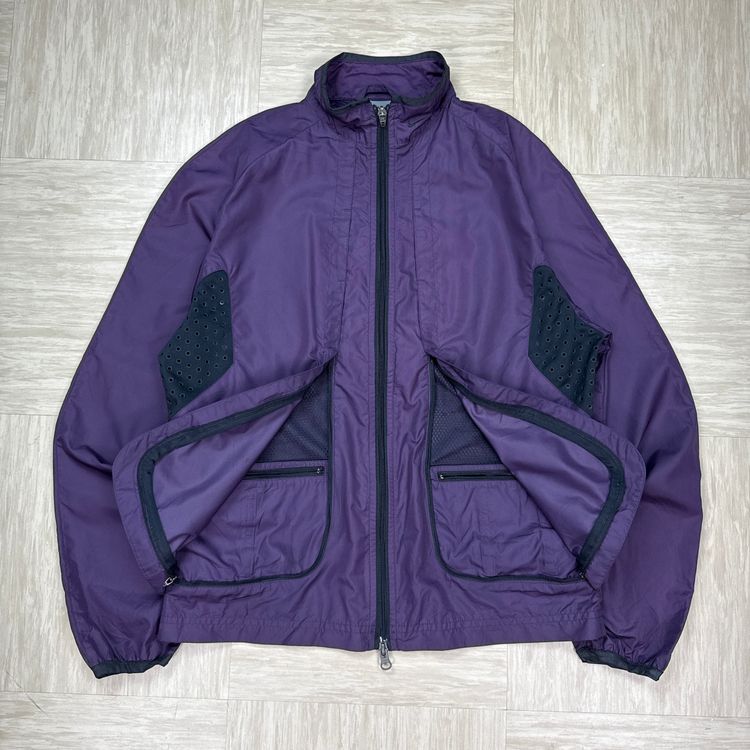 Nike 2000's technical butterfly hidden pocket track jacket (S)