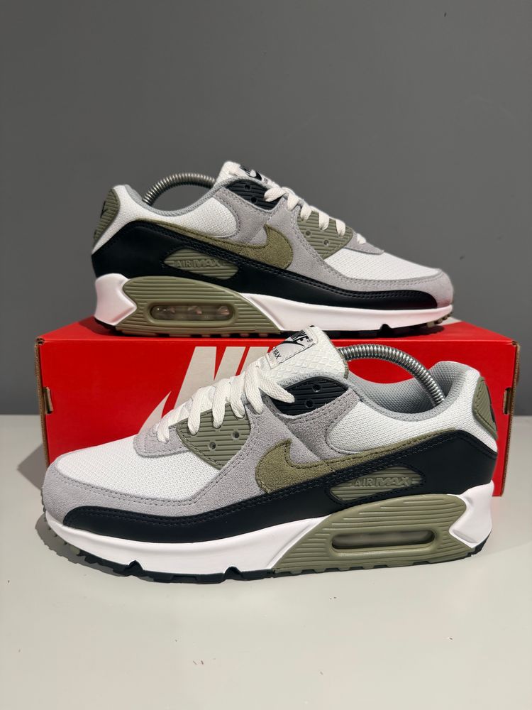 Immagine di Nike Air Max 90 Silver Sage UK 8  1