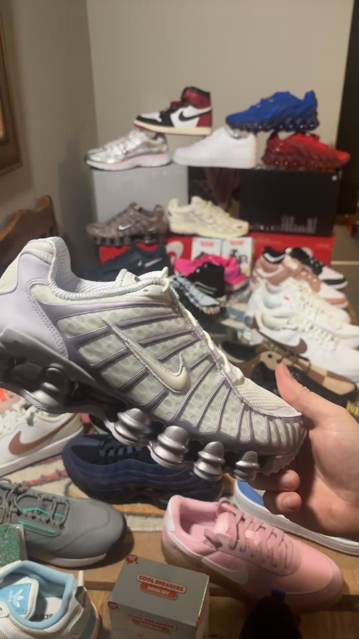 Nike nike shox lt uk 7 brand new half box  product image