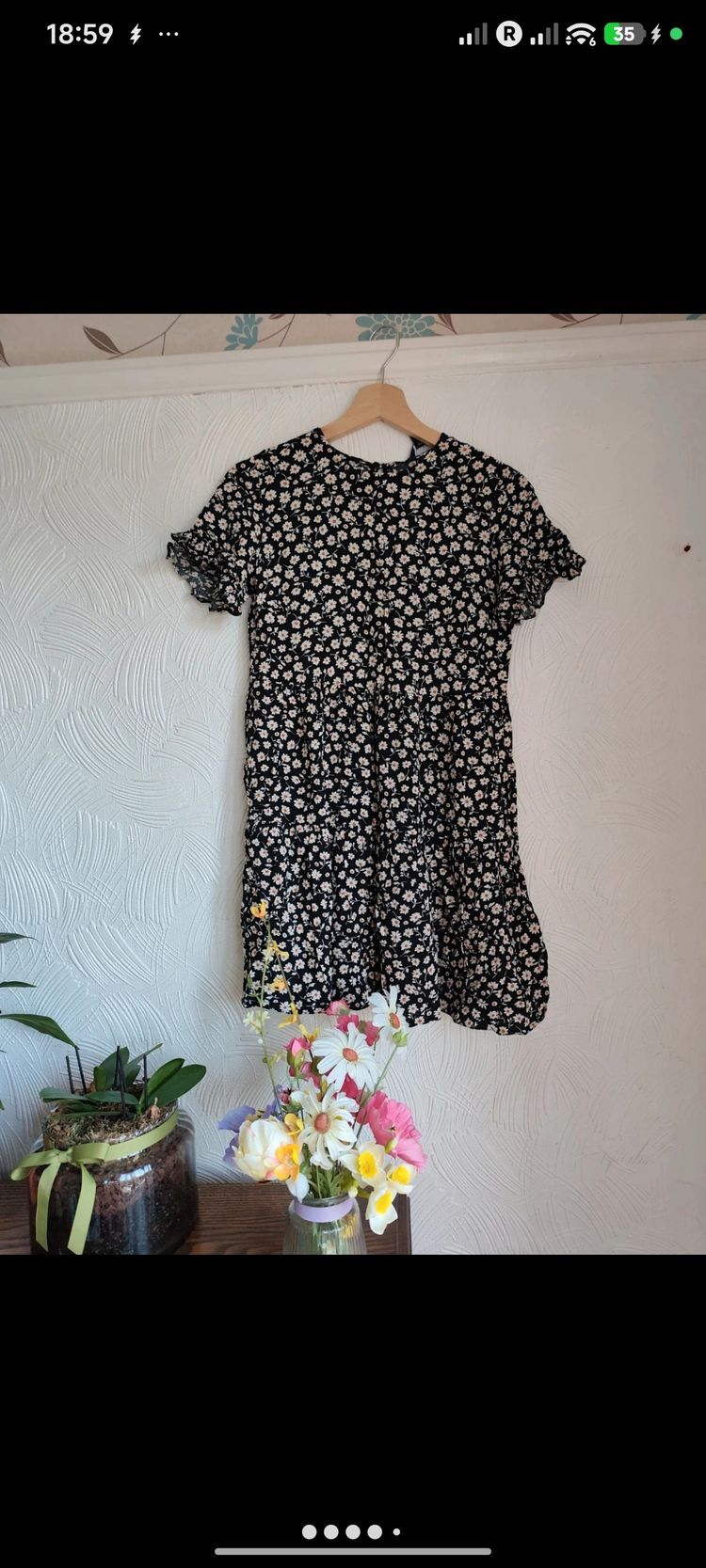 New Look Black Floral Short Sleeve Dress image 1