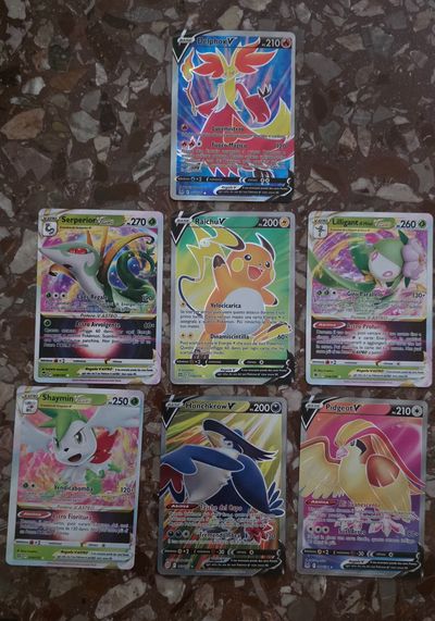 Pokemon Trading Cards V and Astro Lot