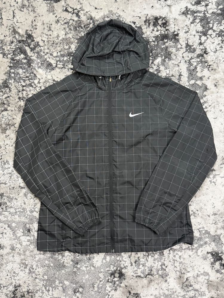 Nike Nike reflective hurricane windbreaker  product image