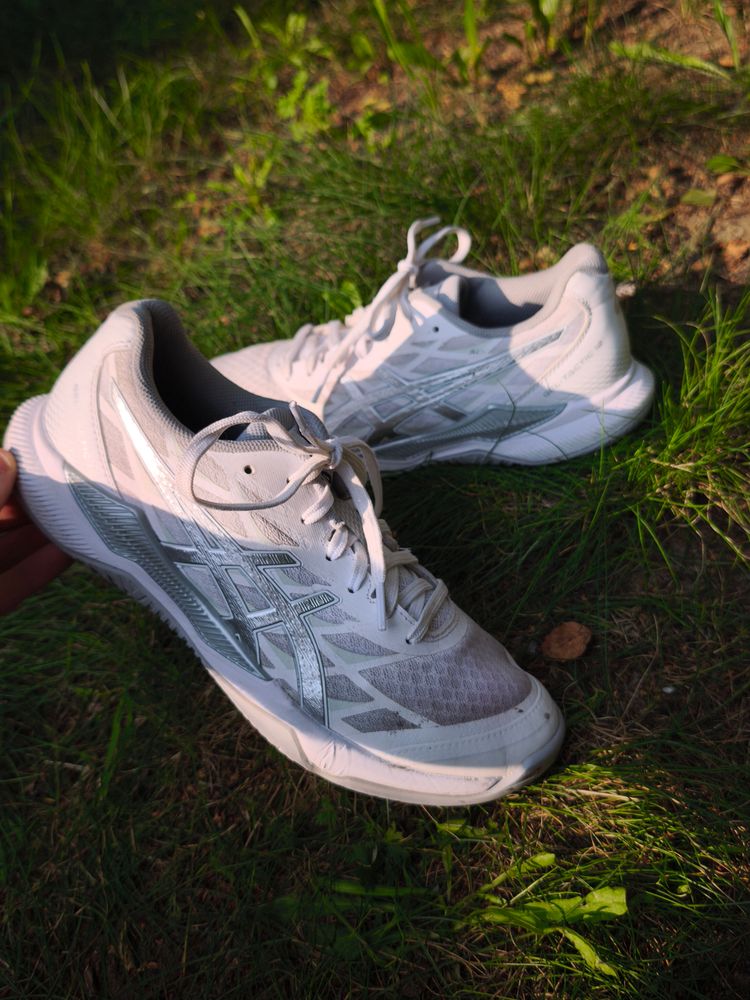 ASICS Asics White Running Shoes product image
