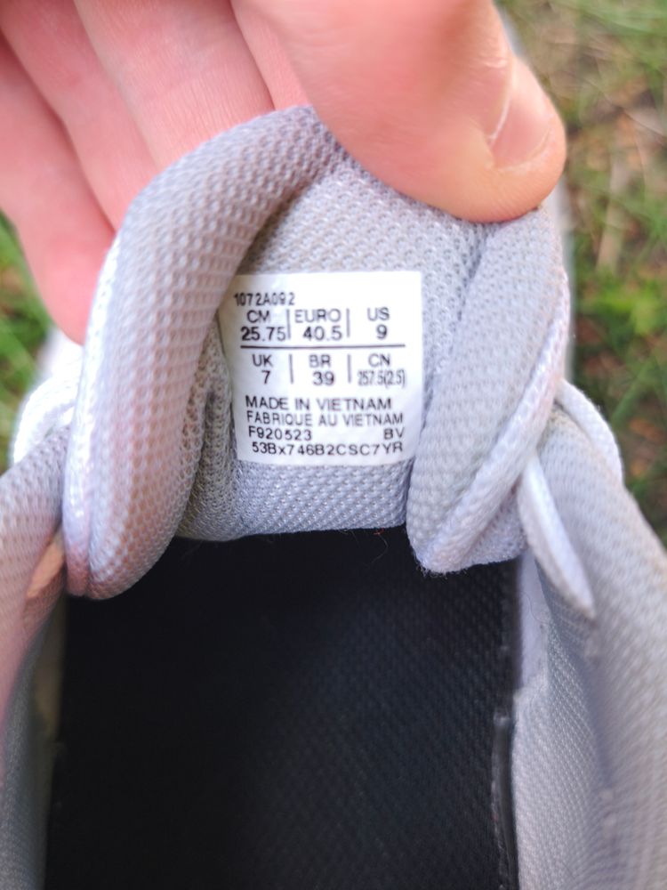 Asics White Running Shoes image 7