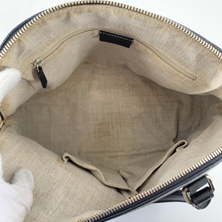 Gucci Leather Shoulder Bag Dome image 4