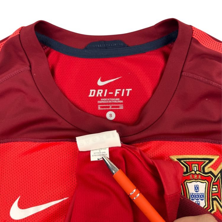 Portugal 2010 Training Shirt (S) 5