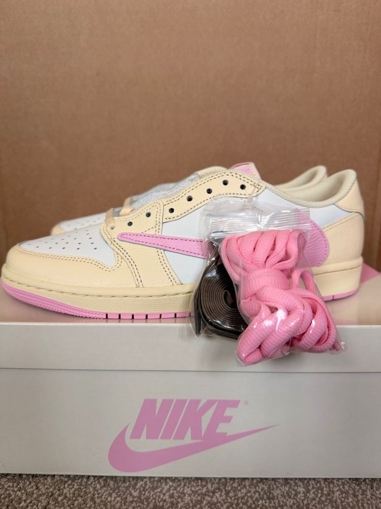 Nike Air Jordan 1 Low / Travis Scott / Shy Pink / Size 8.5