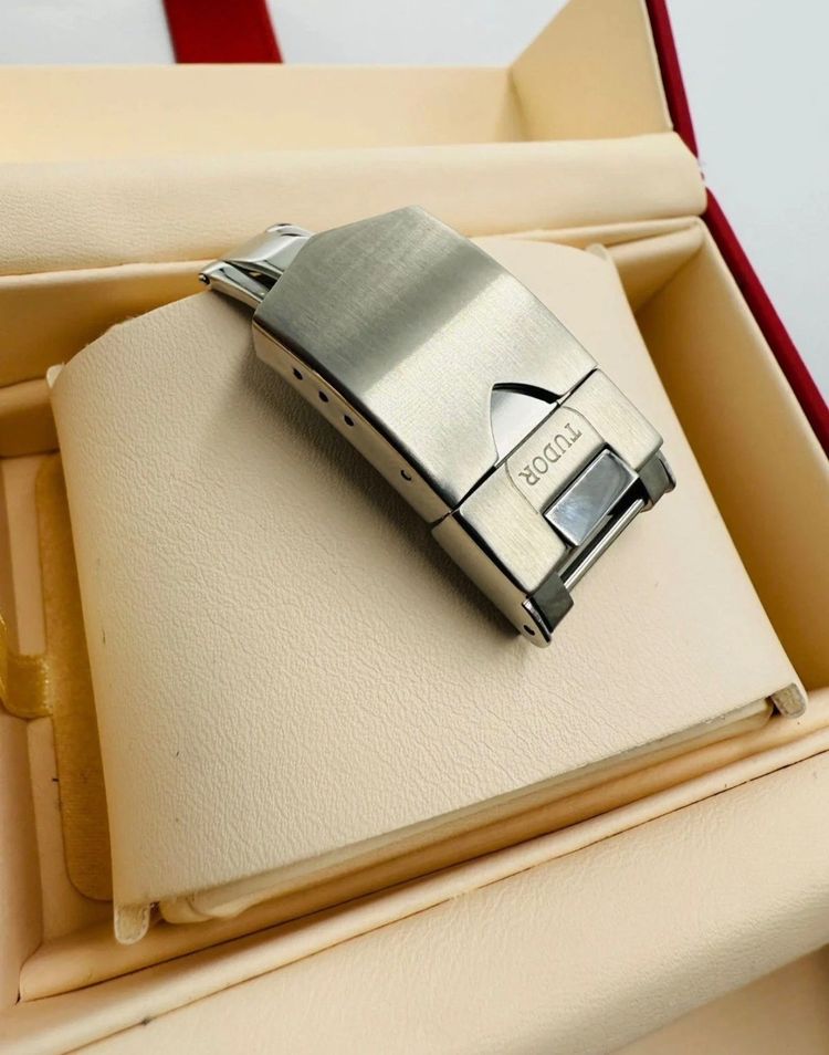 Tudor 18mm Tudor Stainless Steel Watch Clasp Buckle product image