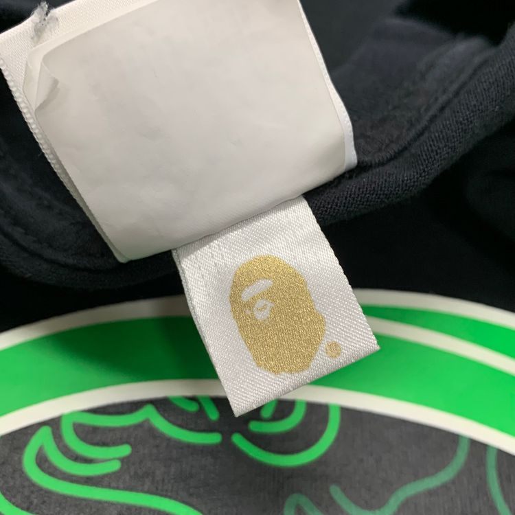 Bape Medium Tee Razor Neon Camo Ape Head Black T-Shirt A Bathing Ape obraz 9