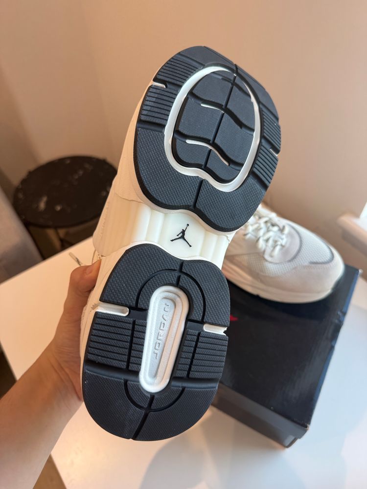 Jordan Trunners O/S  7