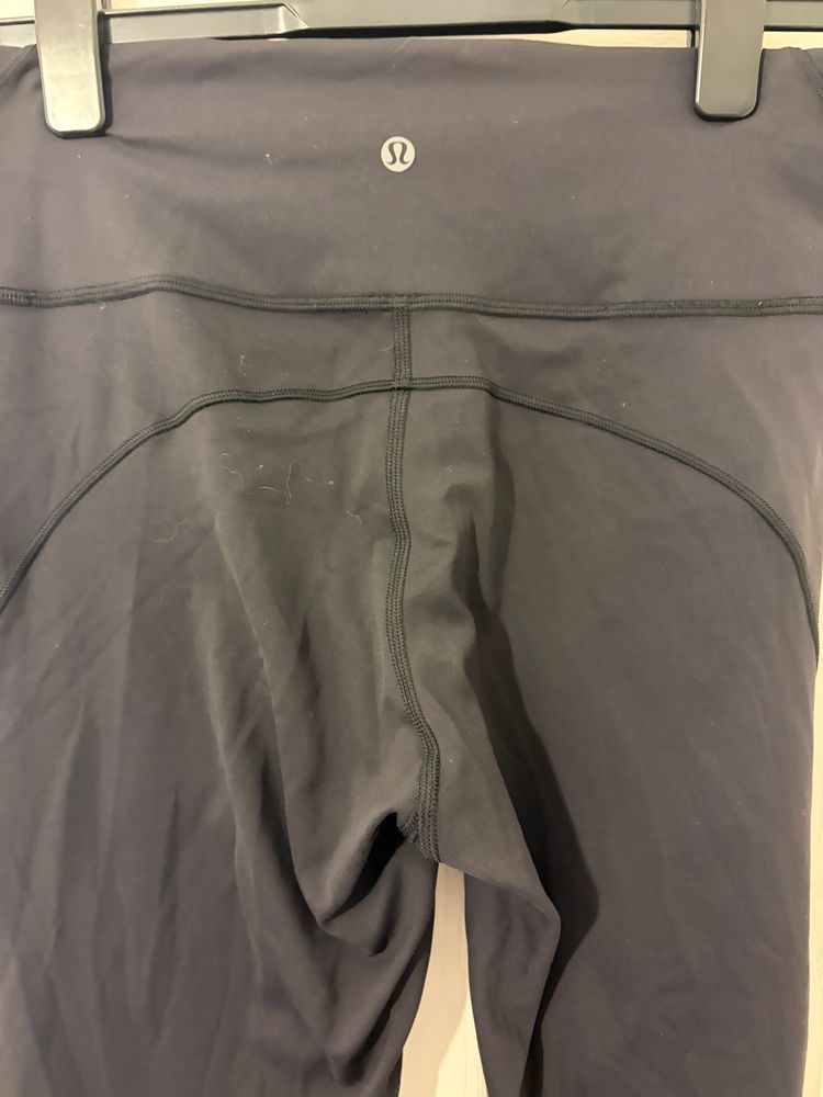 Immagine di Lululemon rare  Black running Leggings UK 12 4