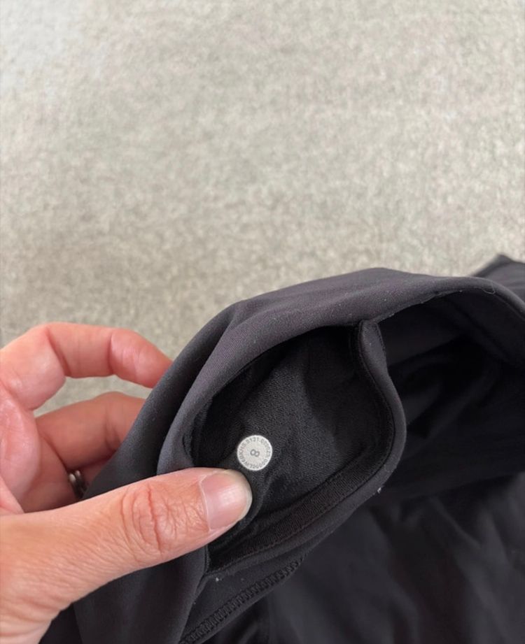 Immagine di Lululemon rare  Black running Leggings UK 12 10