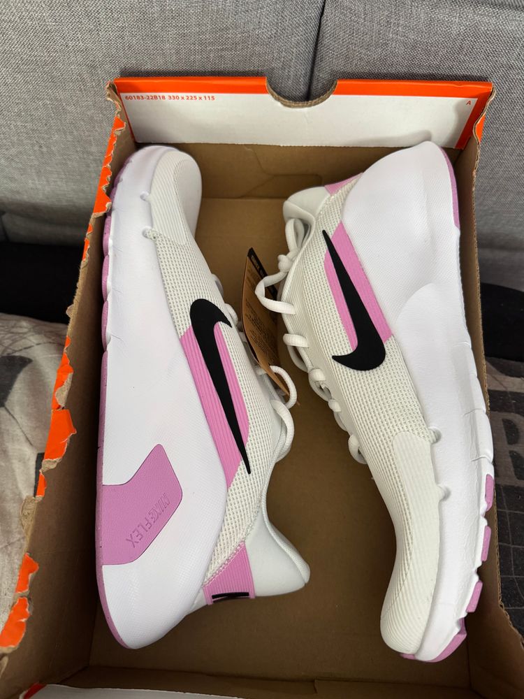 Nike Flex Train Training Shoes Size 8.5 5